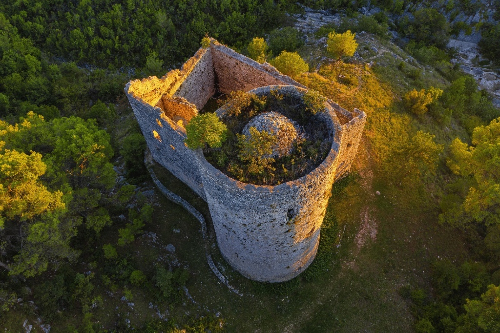 Kličevica Fortress near Benkovac